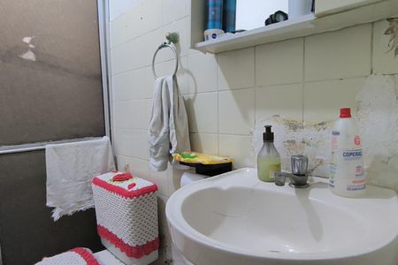 Casa à venda com 200m², 4 quartos e 2 vagasBanheiro 2