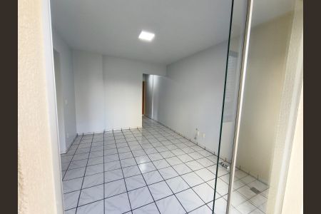 Apartamento para alugar com 56m², 2 quartos e 1 vagaSala