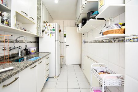 Apartamento à venda com 68m², 2 quartos e 1 vagacozinha
