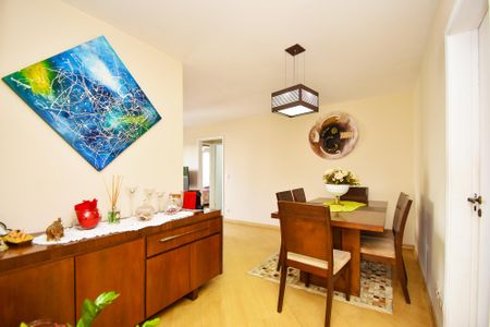 entrada de apartamento à venda com 2 quartos, 68m² em Vila Madalena, São Paulo