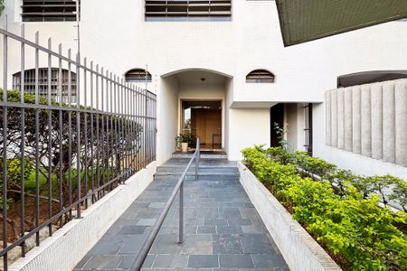 Apartamento à venda com 68m², 2 quartos e 1 vagaentrada do predio