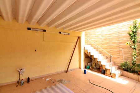 Casa para alugar com 158m², 3 quartos e sem vagaGaragem