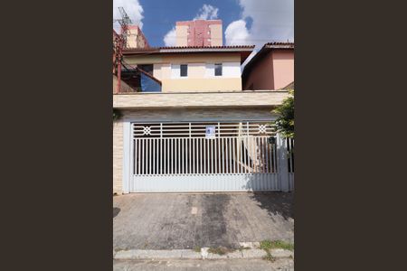 Casa para alugar com 158m², 3 quartos e sem vagaFachada