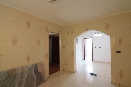 Casa para alugar com 158m², 3 quartos e sem vagaCozinha 