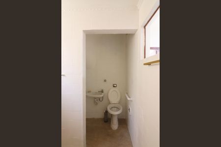 Casa para alugar com 158m², 3 quartos e sem vagaBanheiro de serviço