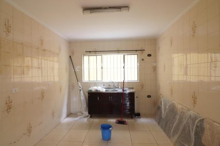 Casa para alugar com 158m², 3 quartos e sem vagaCozinha 