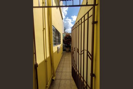 Casa para alugar com 245m², 3 quartos e 4 vagas Casa para alugar com 245m², 3 quartos e 4 vagasQuintal