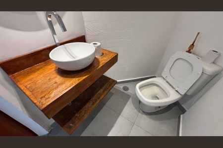 Apartamento para alugar com 90m², 1 quarto e 2 vagasLavabo