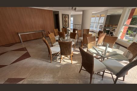 Apartamento para alugar com 90m², 1 quarto e 2 vagasSalão de Festas