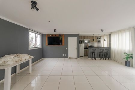 Apartamento para alugar com 44m², 2 quartos e 1 vaga Apartamento para alugar com 44m², 2 quartos e 1 vagaSalão de Festas