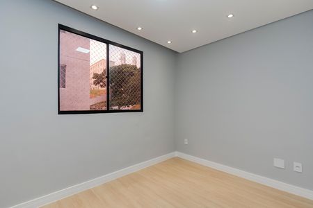 Sala de apartamento para alugar com 2 quartos, 44m² em Vila Damaceno, São Paulo