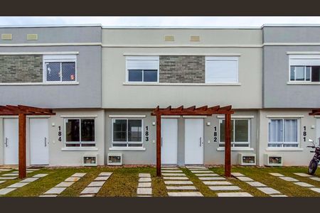Casa de condomínio à venda com 60m², 2 quartos e 1 vagaFachada do imóvel  