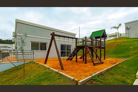 Casa de condomínio à venda com 60m², 2 quartos e 1 vagaÁrea comum - Playground