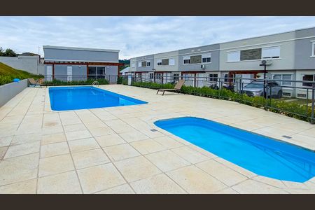 Casa de condomínio à venda com 60m², 2 quartos e 1 vagaÁrea comum - Piscina