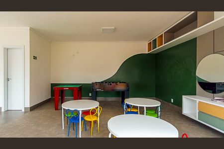 Casa de condomínio à venda com 60m², 2 quartos e 1 vagaÁrea comum