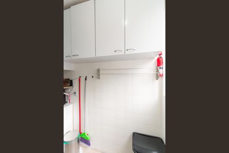 Apartamento para alugar com 65m², 2 quartos e 1 vagaÁrea de Serviço