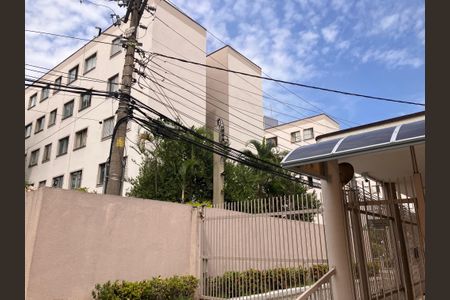 Apartamento para alugar com 65m², 2 quartos e 1 vagaFachada