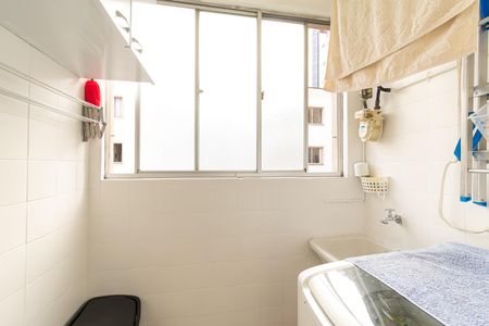 Apartamento para alugar com 65m², 2 quartos e 1 vagaÁrea de Serviço
