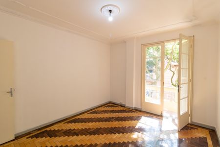 Apartamento à venda com 117m², 3 quartos e sem vagaQuarto 1