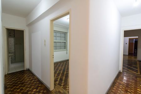 Apartamento à venda com 117m², 3 quartos e sem vagaCorredor