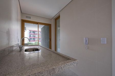 Apartamento à venda com 108m², 3 quartos e 2 vagas Apartamento à venda com 108m², 3 quartos e 2 vagasCozinha