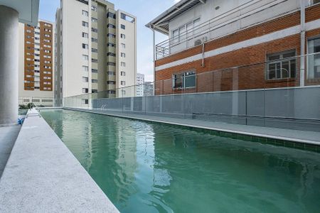 Apartamento à venda com 108m², 3 quartos e 2 vagas Apartamento à venda com 108m², 3 quartos e 2 vagasPiscina