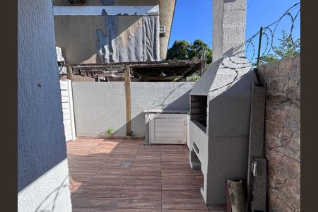 Casa de condomínio para alugar com 190m², 3 quartos e 1 vagaQuintal