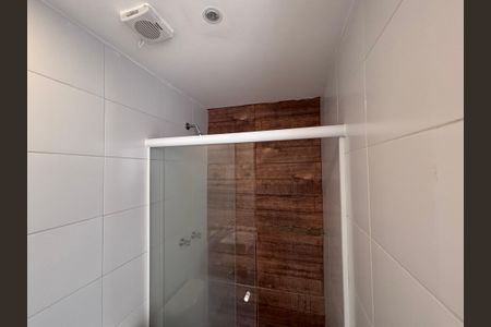 Casa de condomínio para alugar com 190m², 3 quartos e 1 vagaBanheiro