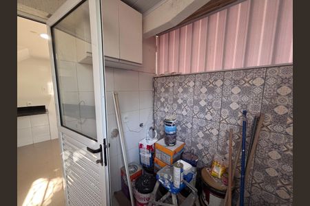 Casa de condomínio para alugar com 190m², 3 quartos e 1 vagaÁrea de Serviço