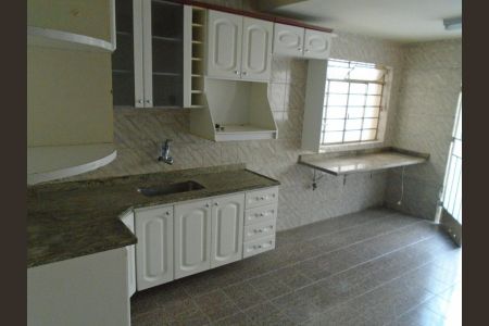 Casa à venda com 123m², 3 quartos e 2 vagasCozinha