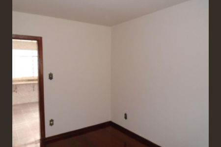 Quarto de casa à venda com 3 quartos, 123m² em Santa Monica, Belo Horizonte