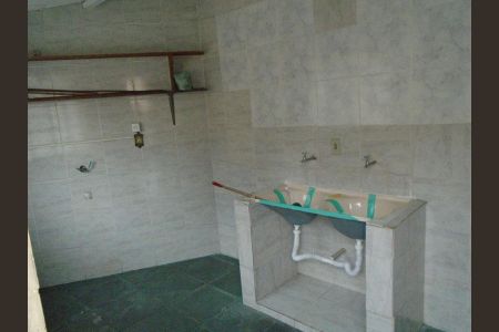 Casa à venda com 123m², 3 quartos e 2 vagasÁrea de serviço