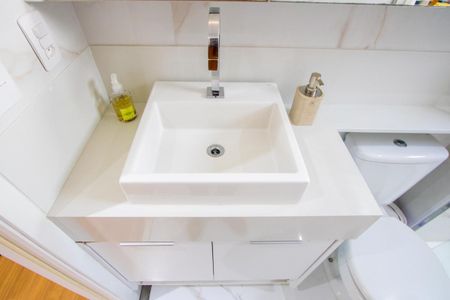 Apartamento à venda com 53m², 2 quartos e 2 vagas Apartamento à venda com 53m², 2 quartos e 2 vagasBanheiro do quarto 1