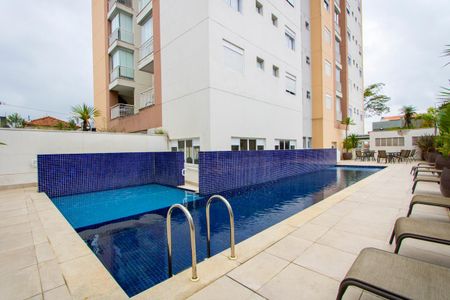 Apartamento à venda com 53m², 2 quartos e 2 vagas Apartamento à venda com 53m², 2 quartos e 2 vagasÁrea comum - Piscina