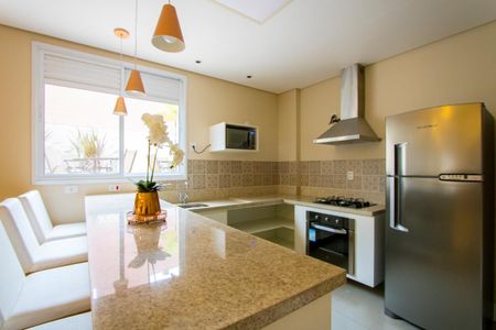 Apartamento à venda com 53m², 2 quartos e 2 vagas Apartamento à venda com 53m², 2 quartos e 2 vagasÁrea comum - Salão de festas