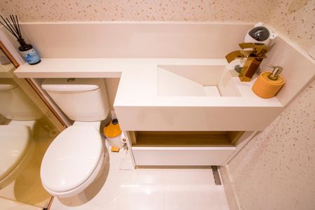 Apartamento à venda com 53m², 2 quartos e 2 vagas Apartamento à venda com 53m², 2 quartos e 2 vagasBanheiro social