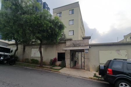 Apartamento para alugar com 52m², 2 quartos e 1 vagaFachada