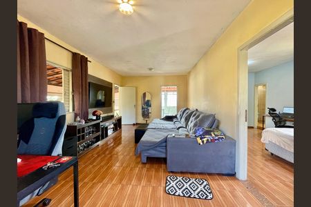 Casa para alugar com 1 quarto, 210m² em Santa Cruz, Belo Horizonte