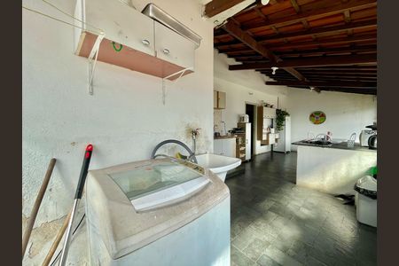 Casa para alugar com 210m², 1 quarto e sem vaga