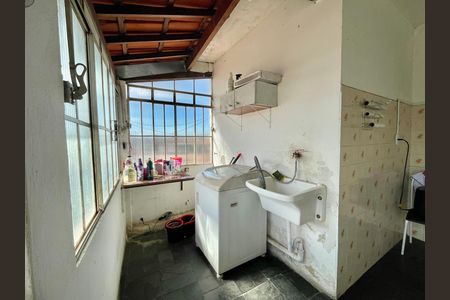 Casa para alugar com 210m², 1 quarto e sem vaga