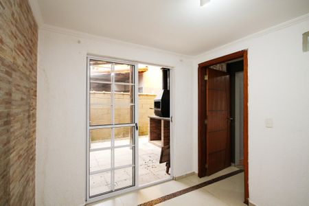 Casa de condomínio para alugar com 70m², 3 quartos e 3 vagasSala 2