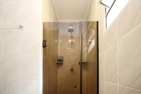 Casa de condomínio para alugar com 70m², 3 quartos e 3 vagasBanheiro
