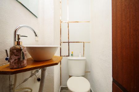 Casa de condomínio para alugar com 70m², 3 quartos e 3 vagasLavabo