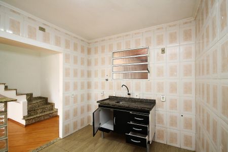 Casa de condomínio para alugar com 70m², 3 quartos e 3 vagasCozinha