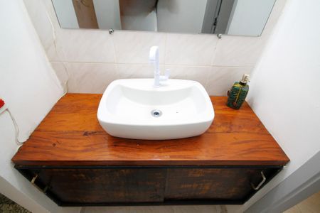 Casa de condomínio para alugar com 70m², 3 quartos e 3 vagasBanheiro
