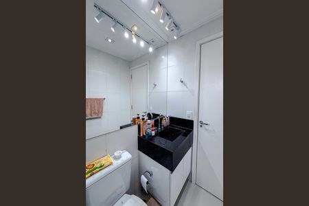 Apartamento à venda com 105m², 2 quartos e 2 vagas Apartamento à venda com 105m², 2 quartos e 2 vagasBanheiro da Suíte 2