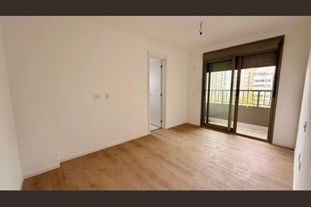 Apartamento à venda com 3 quartos, 123m² em Moema, São Paulo