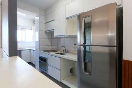 Cozinha de apartamento para alugar com 2 quartos, 48m² em Vila Andrade, São Paulo