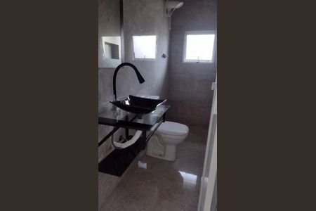 Banheiro de casa à venda com 5 quartos, 150m² em Colinas da Anhanguera, Santana de Parnaíba