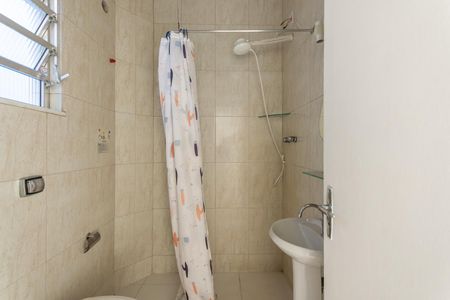 Banheiro de apartamento para alugar com 1 quarto, 70m² em Tijuca, Rio de Janeiro